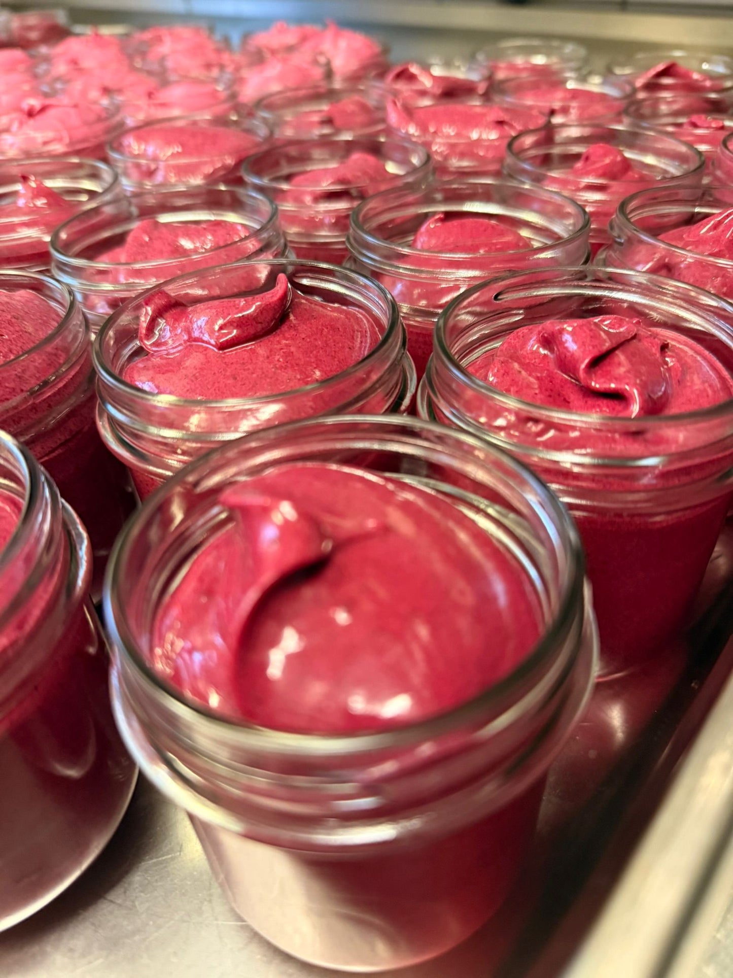 SCHIWEKs x SV Warnemünde | Rote Bete-Trüffel Butter